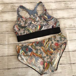 Victoria’s Secret Sport Bra Set